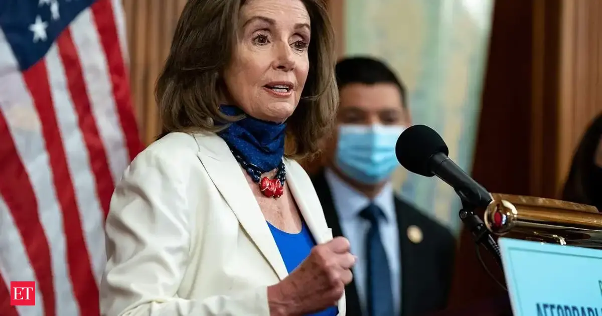 Trump takes a jab at Nancy Pelosi as he pushes congressional stock trading ban, briefly unites Republicans and Democrats