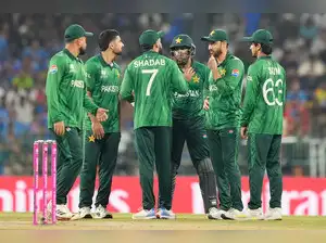 Pakistan's T20 World Cup 2026 Semi-Final Hopes After England Defeat | Quick Digest