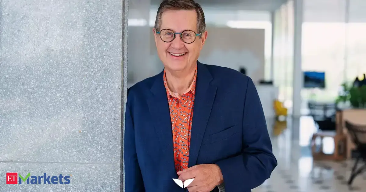 Stock market quote of the day by Robert G. Allen | “How many millionaires do you know who have become wealthy by investing in savings accounts? I rest my case.”