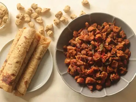 Zero-Oil Soya Chaap Chunks