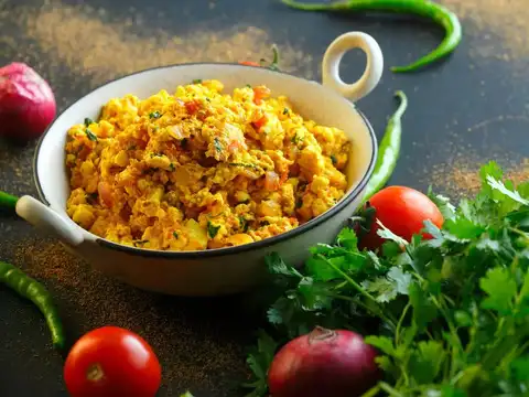 Paneer Bhurji with Bell Peppers