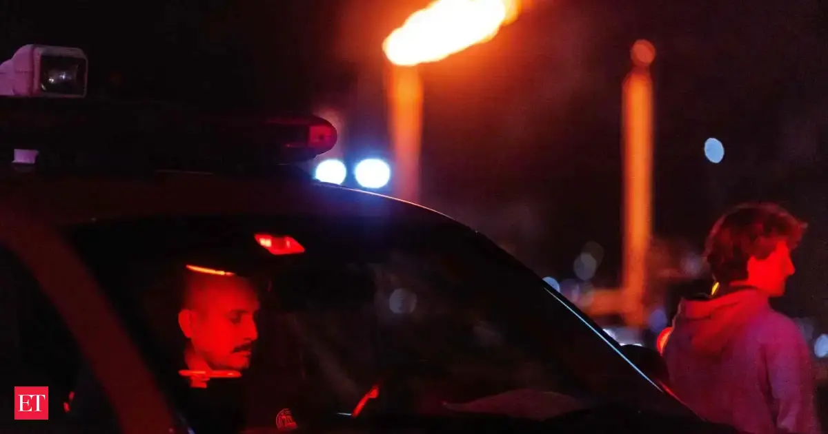 Fire at top Ecuador refinery under control: Petroecuador