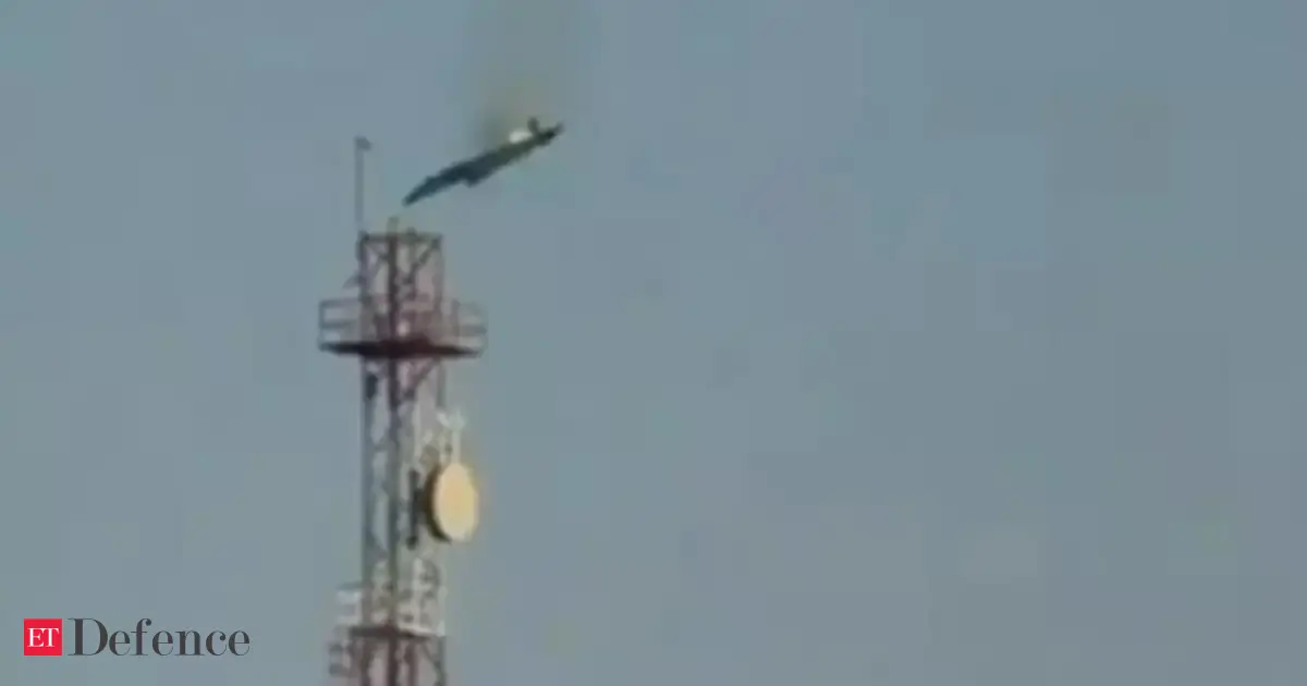 Several US warplanes crash in Kuwait, crews safe: Defence ministry