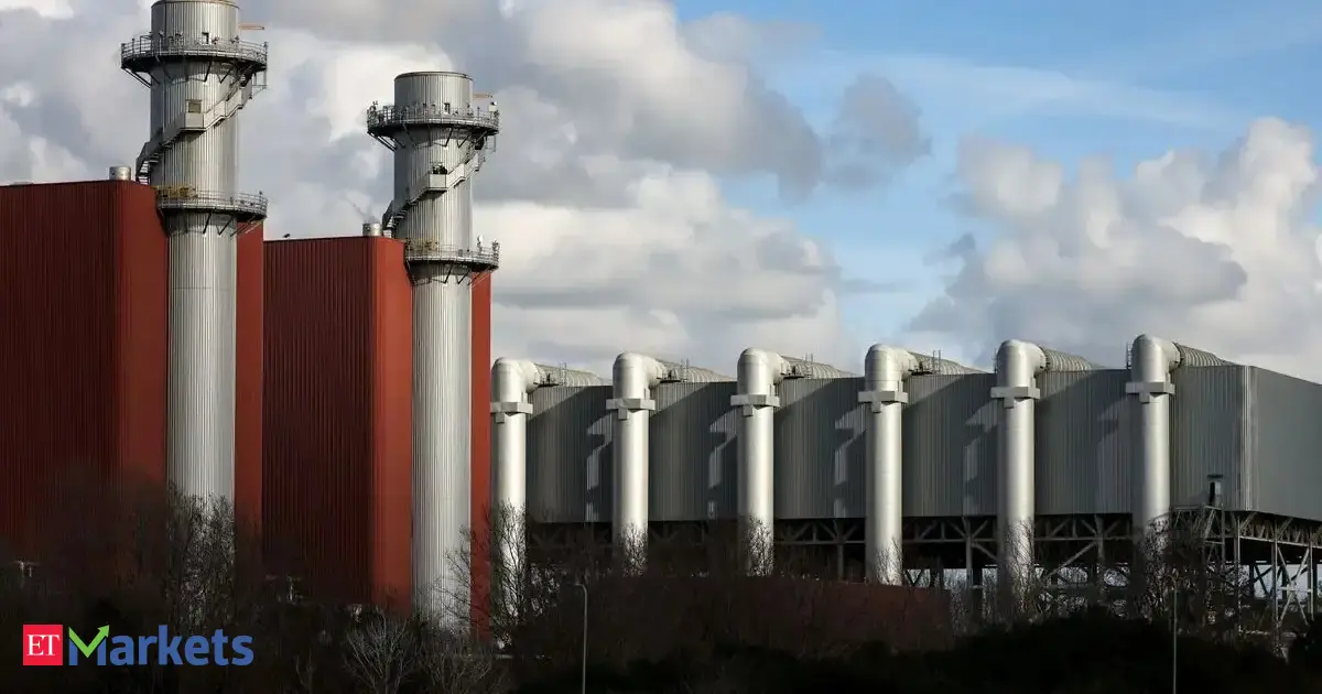 European gas prices jump 50% after Qatar halts LNG output