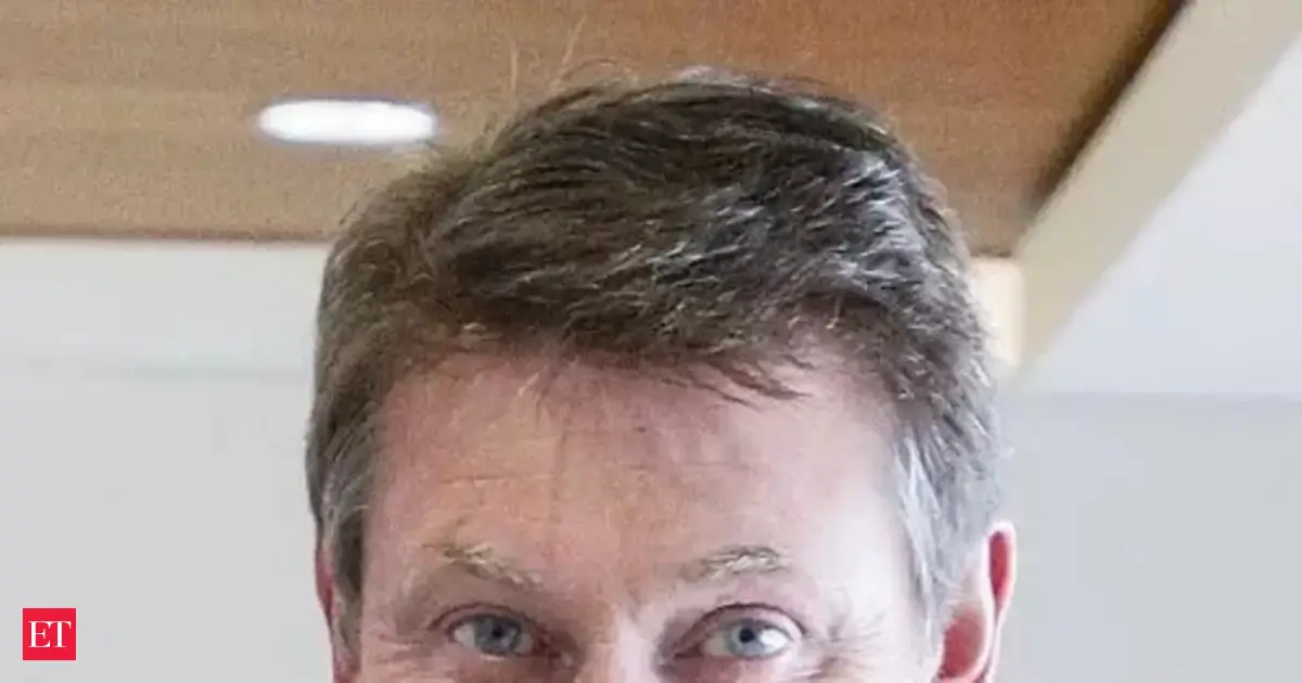 Quote of the Day by Wayne Gretzky: 'You miss 100% of the shots you don't take...'—Inspiring quotes by the Canadian former professional ice hockey player