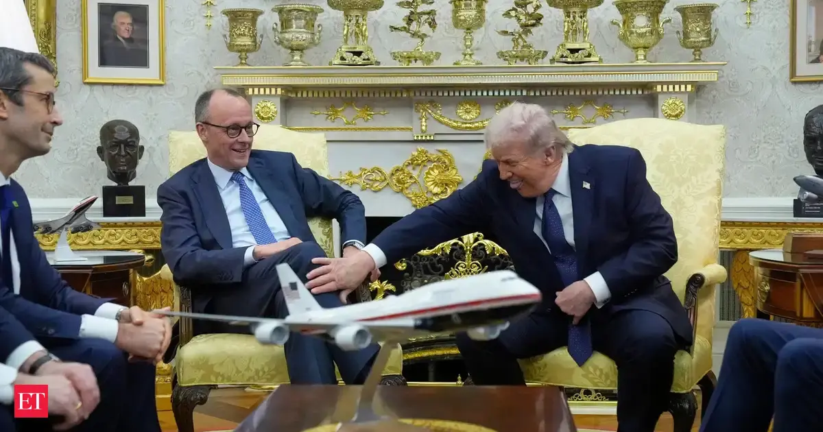 'Not Winston Churchill': Trump steps up criticism of UK's Starmer