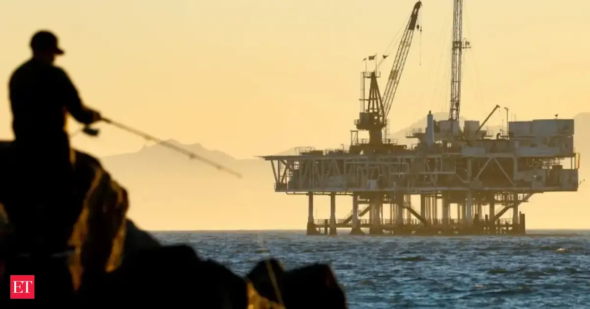 Oil prices surge 18.5% after Iran conflict — will the Strait of Hormuz crisis push inflation higher and delay Fed rate cuts? Prep for COVID-era rising gas prices now