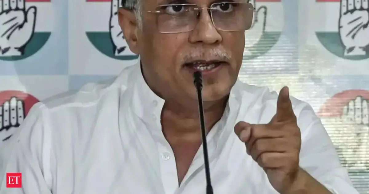 Requiring US waiver on India's right to buy oil humiliating: Congress