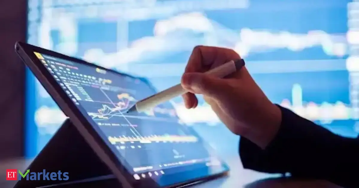 Market trading guide: Data Patterns among 2 stock recommendations for Monday