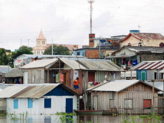 Homes flooded from the overflowing Rio Negro in Manaus