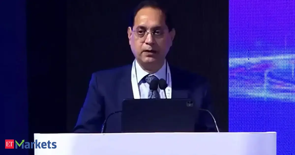 US-Iran war: Sebi chief advises investors to remain calm amid market turmoil