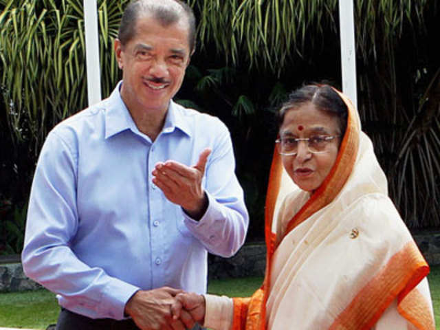 President Pratibha Patil meets her Seychelles' counterpart 