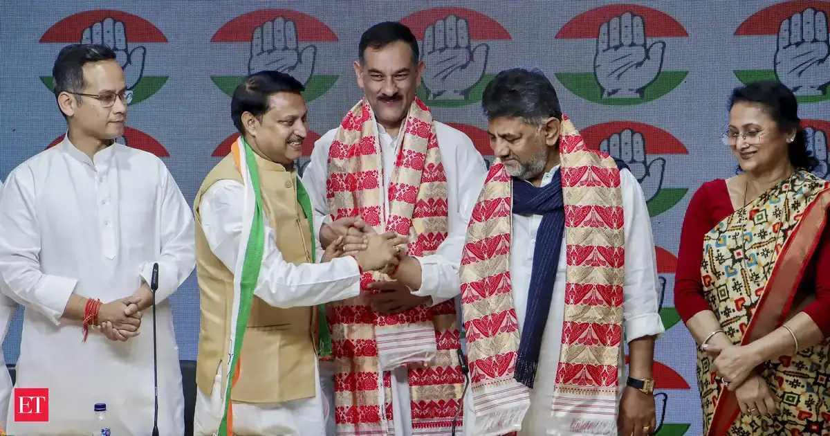 वरिष्ठ असम गण परिषद के नेता जयंत खौंद ने कांग्रेस का दामन थामा