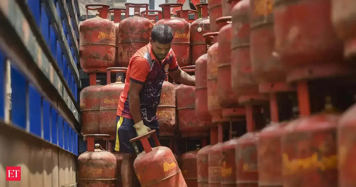 India rejigs gas allocation amid Iran war; LPG, CNG, piped cooking gas get top priority