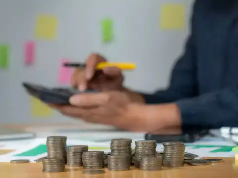 Understanding the power of compounding