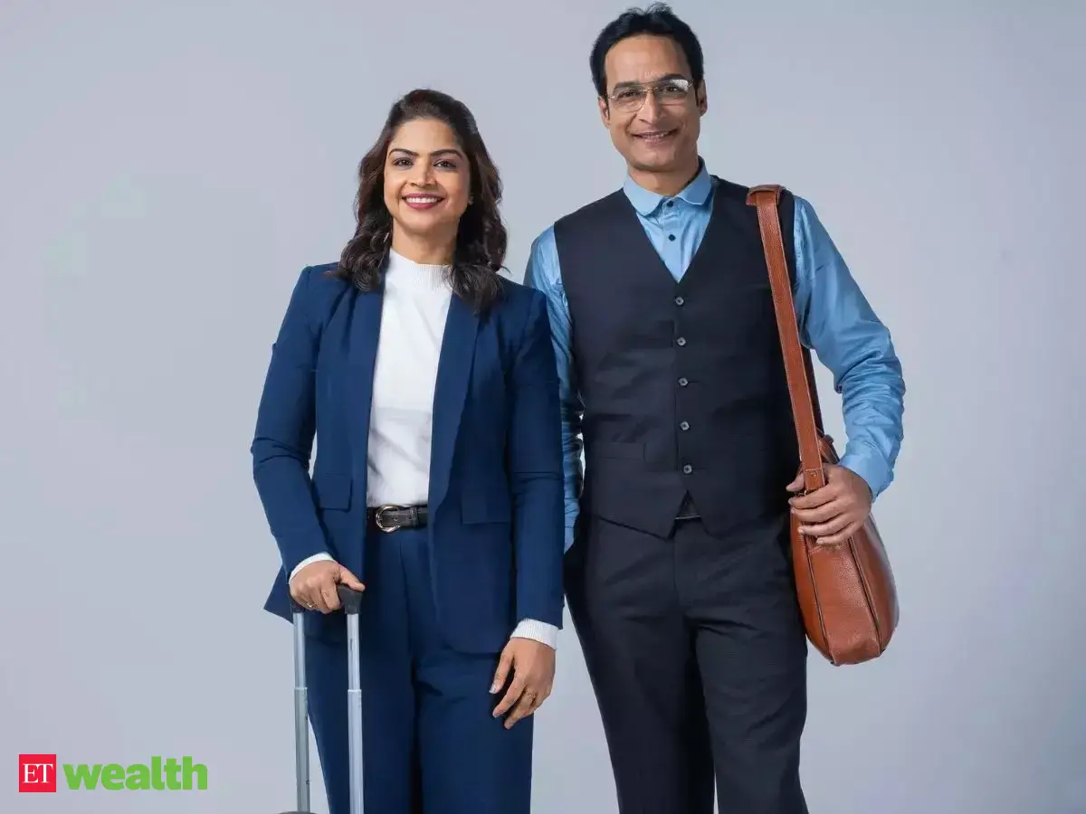 Going abroad for work? A 8-point smart financial checklist for expats like you