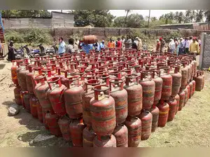 Indian Sailors Stranded Off Iran Amid Drone Attacks, Seek Urgent Rescue | Quick Digest