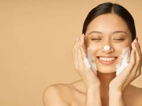 Gentle cleansing to refresh the skin