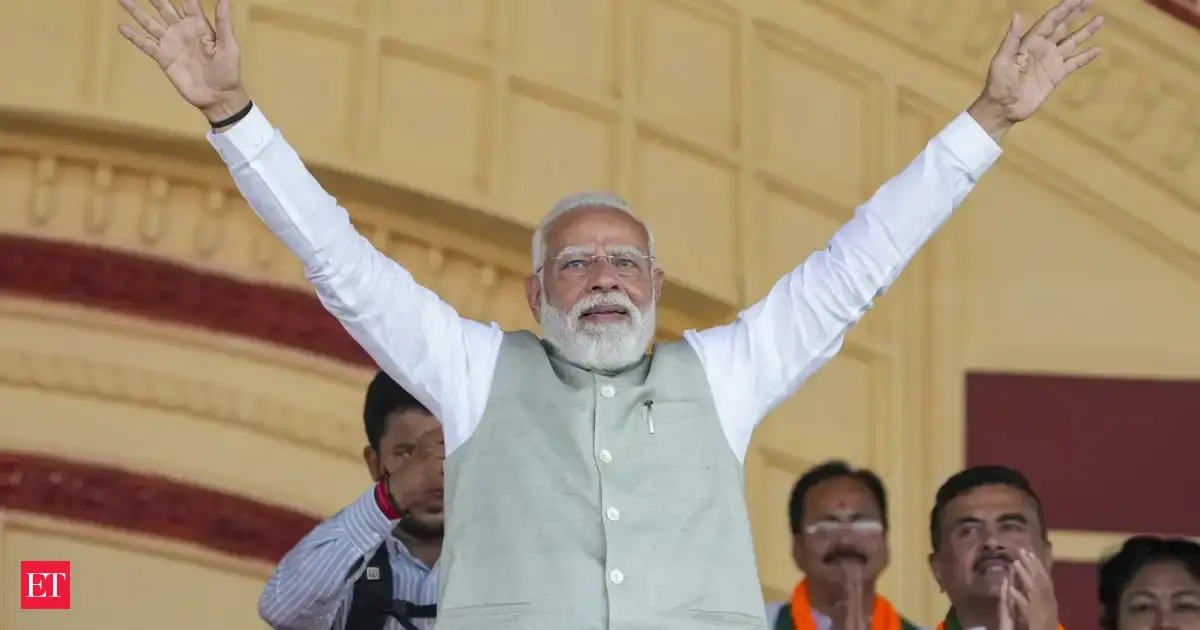PM Modi says ‘Poribartan’ wave rising in Bengal, warns of action against Trinamool leaders
