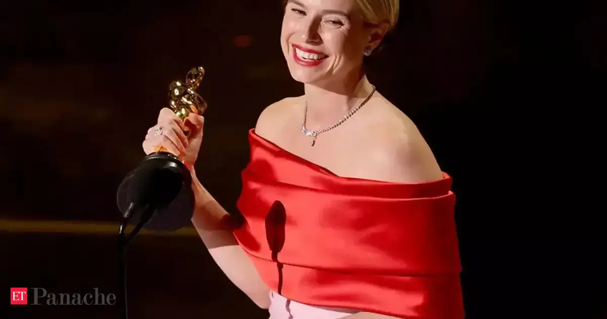 Best Actress Oscars 2026: Jessie Buckley beats Emma Stone to win for Hamnet. She makes history as the first Irish winner