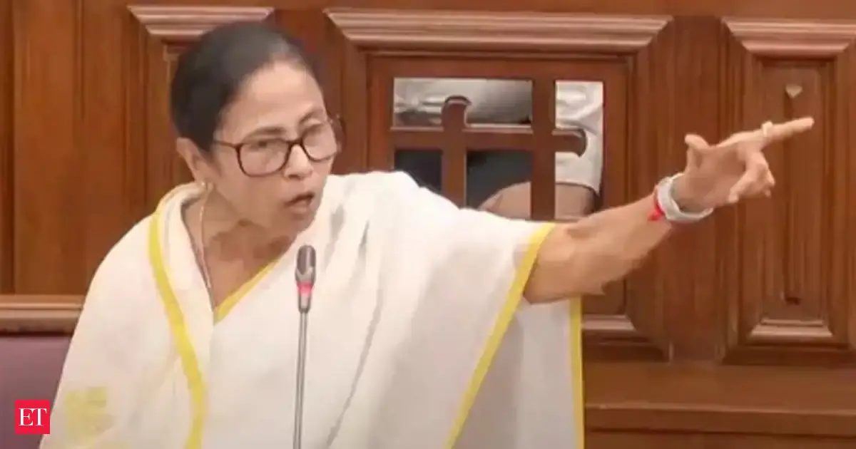 Poll panel anti-Bengali and anti-women: CM Mamata Banerjee