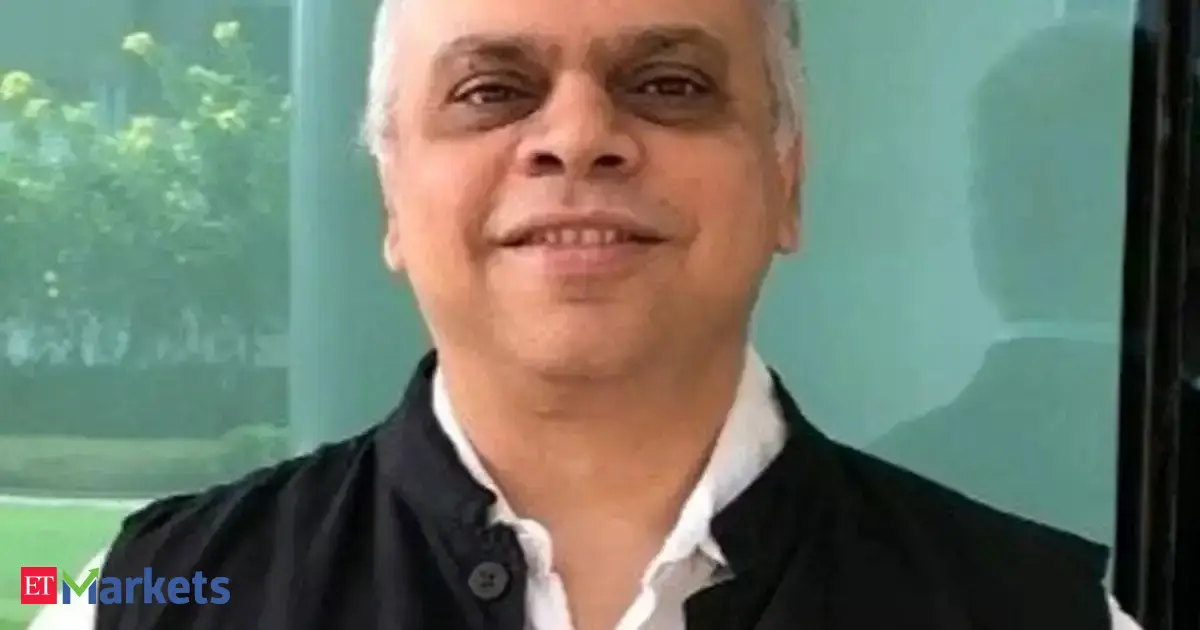 Markets in waiting mode: Retail investors advised patience amid global tensions