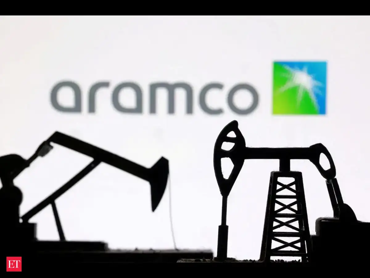 Saudi Aramco cuts oil supply to Asia for second month in April