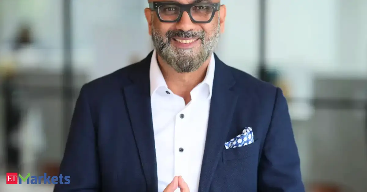 Allocate 10–25% globally, use ETFs for diversification: Himanshu Kohli of Client Associates