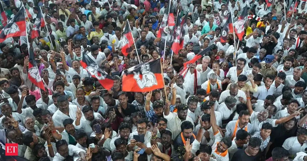 Case filed against AIADMK functionaries for allegedly involving minors in poll campaign