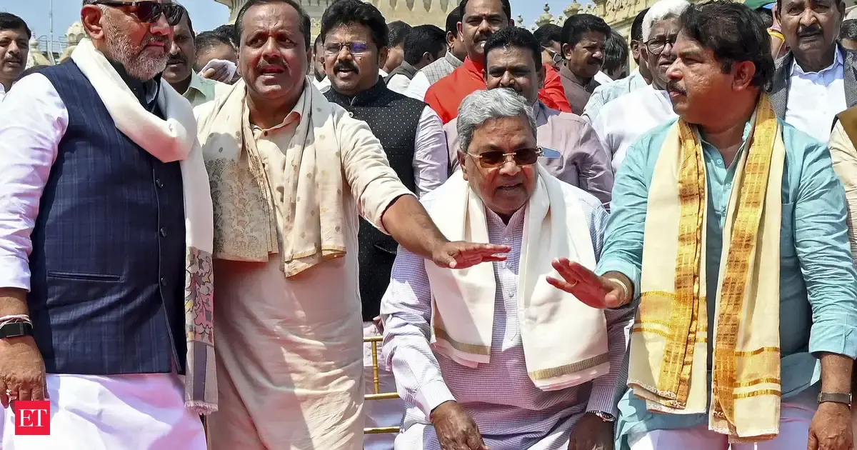 Congress MLAs protest in Assembly seeking action against BJP legislator for remarks on Shivakumar