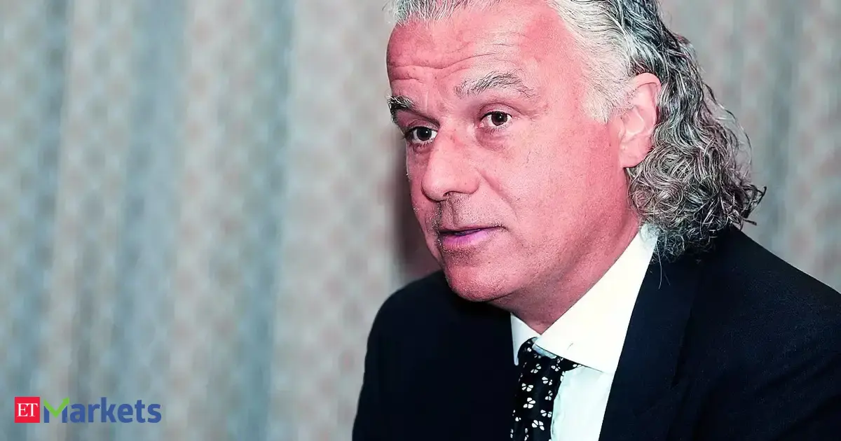 Jefferies' Chris Wood sells HDFC Bank after Chairman's puzzling exit, cuts India weightage