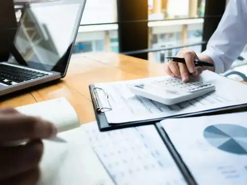 The wealthy don't file their own taxes. Here's why that's genius
