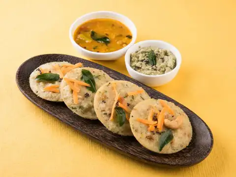 Steamed Vegetable Idlis with Coconut Chutney