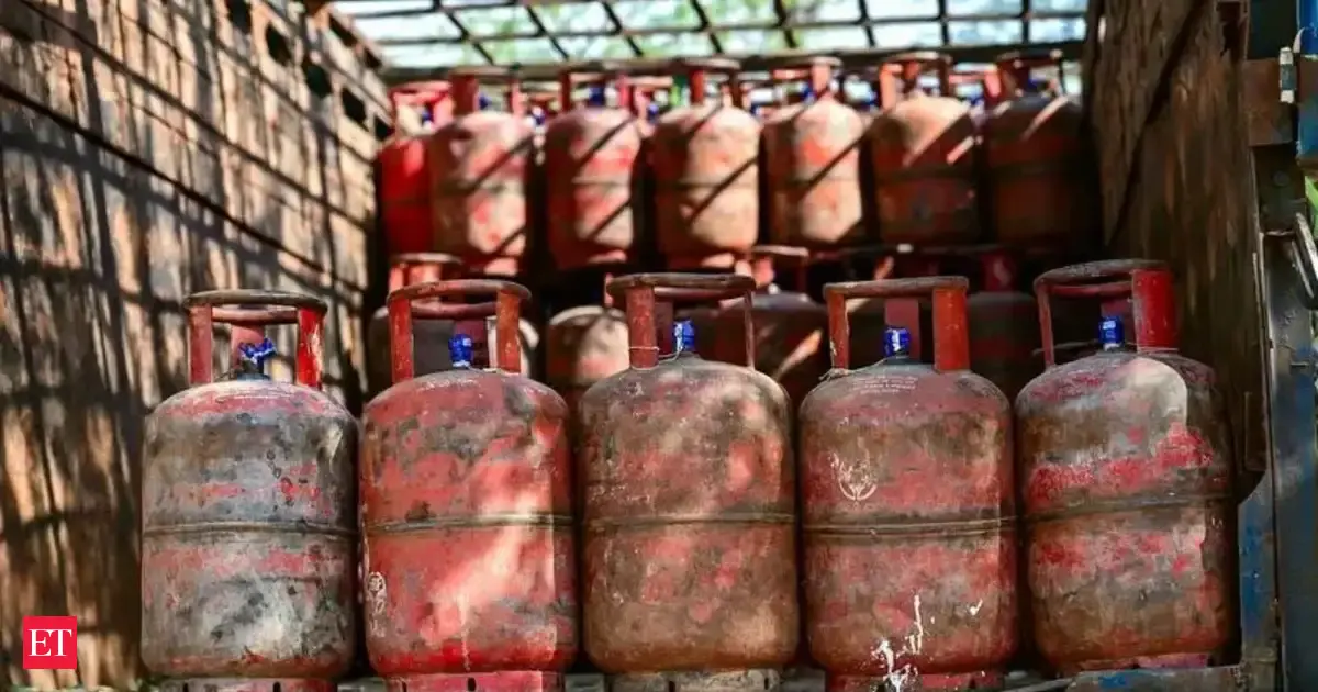 Centre raises LPG allocation for industry by 20% - The Economic Times