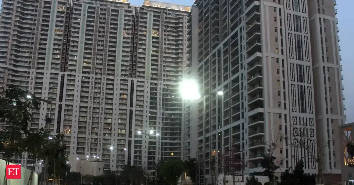 Housing sales dip 7% in Q1 as Middle East war weighs