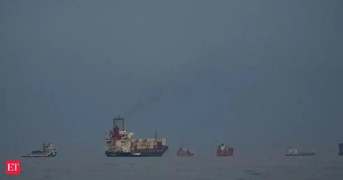 Hormuz on edge: GPS blackouts, mine warnings rattle Indian seafarers