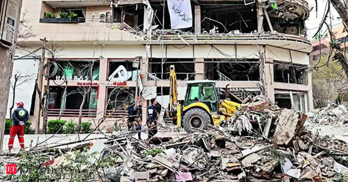 Iran warns US ground troops would be 'set on fire' as regional diplomats meet on the war