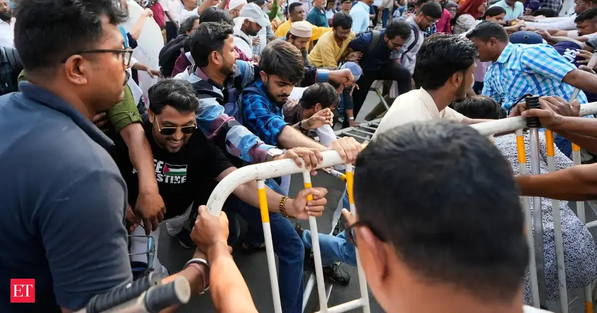 EC transfers 173 police station heads across Bengal ahead of Assembly polls