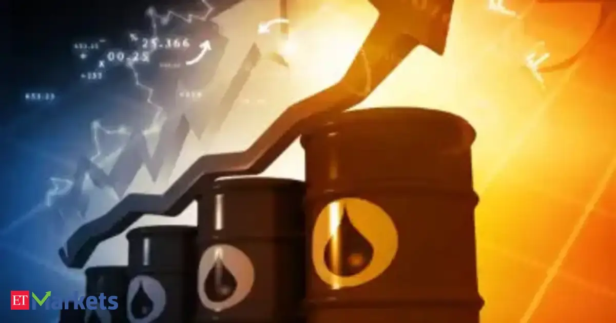 Oil Price Today (March 30): Oil jumps 3% to near 0 amid expectations of US ground offensive in Iran. What lies ahead?