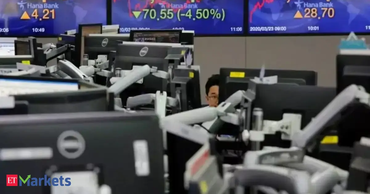 South Korean shares fall 3%, won hits 17-year low on Mideast worries