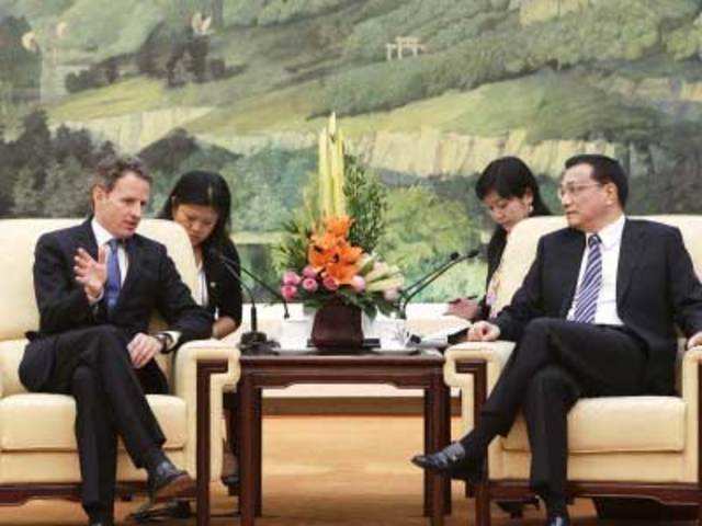 US Treasury Secretary  talks with China's vice premier