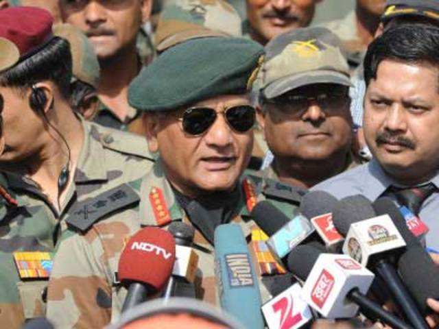 Army Chief General VK  Singh witnessed the military exercise