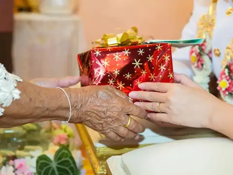 When property gifts are tax-free in India