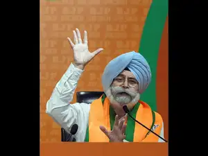1984 riot lawyer H S Phoolka joins BJP, vows to strengthen party in ...