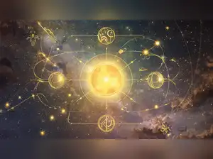 These 5 Zodiac Signs Enter A Powerful Love Phase Soon: Venus Alignment ...