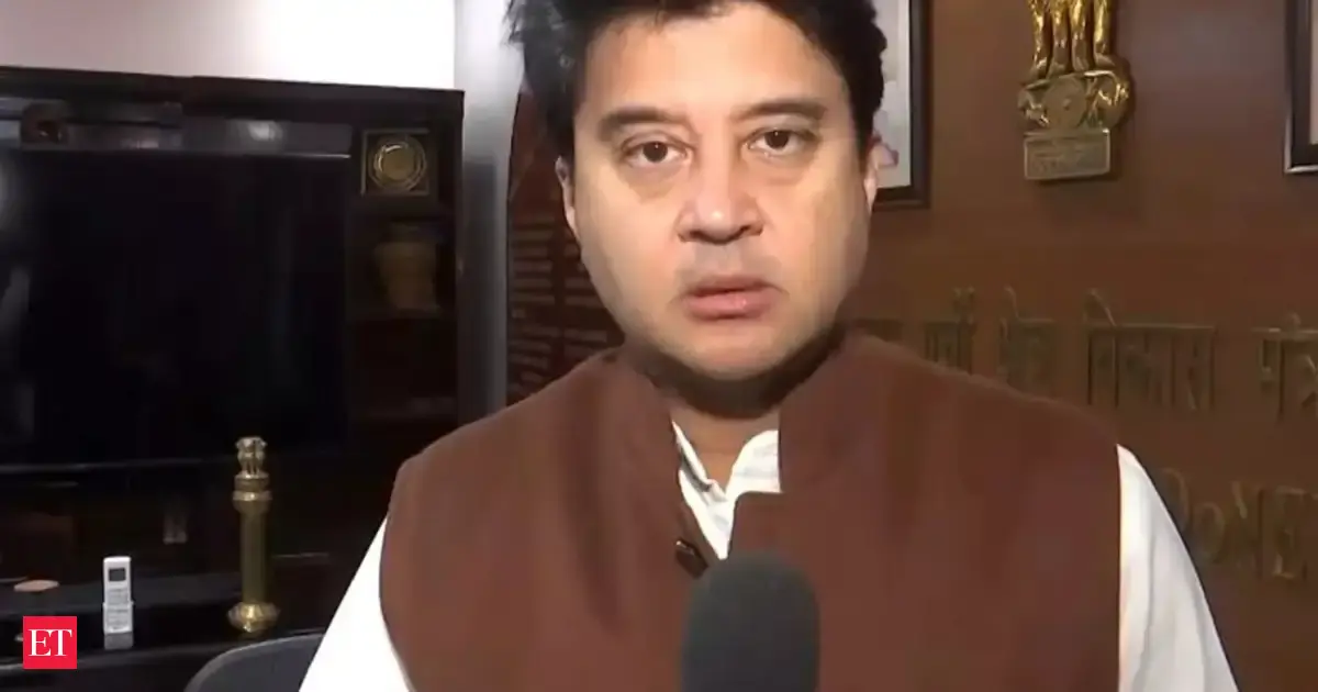 Executives meet Jyotiraditya Scindia as Starlink awaits India nod
