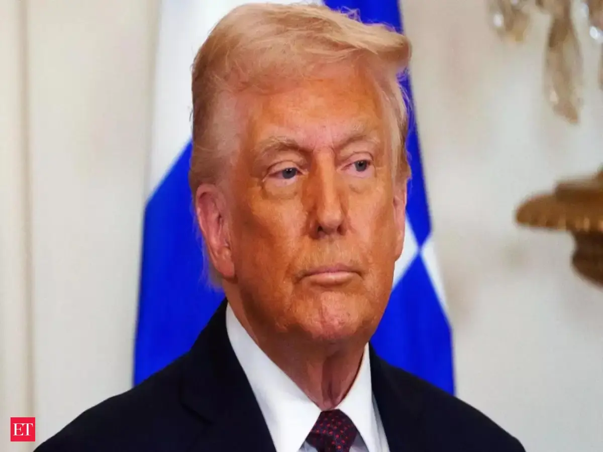 Why is Trump approval rating crashing in 2026? President Donald Trump approval falling even among Republican supporters — are 2026 midterm elections slipping away as voters turn against him?