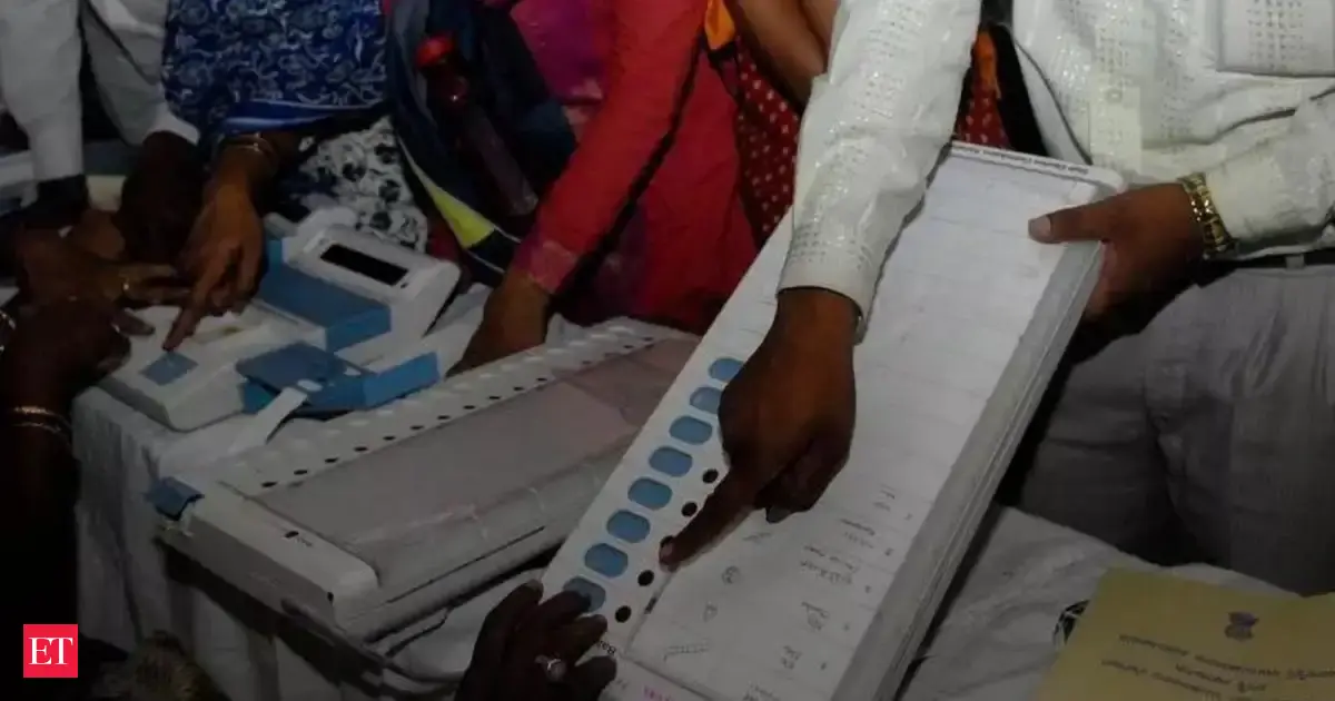 Paid leave on polling days for all workers, including daily wage & casual staff: Election Commission