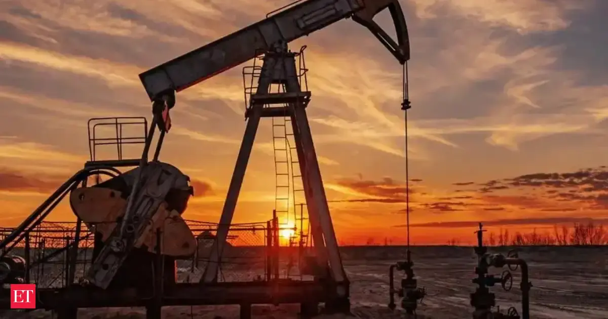 Crude sustaining above $100 will push inflation beyond 6%, trigger rate hikes: HSBC