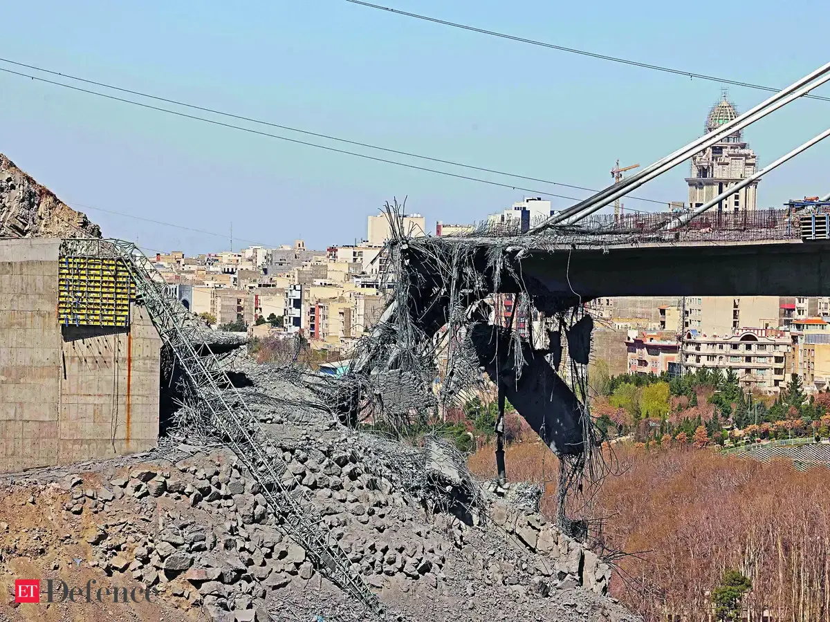 Tehran hits gas plant in UAE, Kuwait oil refinery